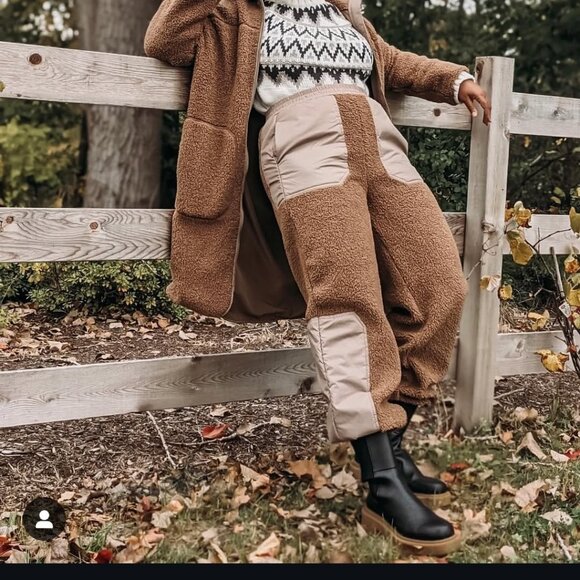 H & M Women's Chelsea Boot Size 40 (9) - Picture 7 of 13